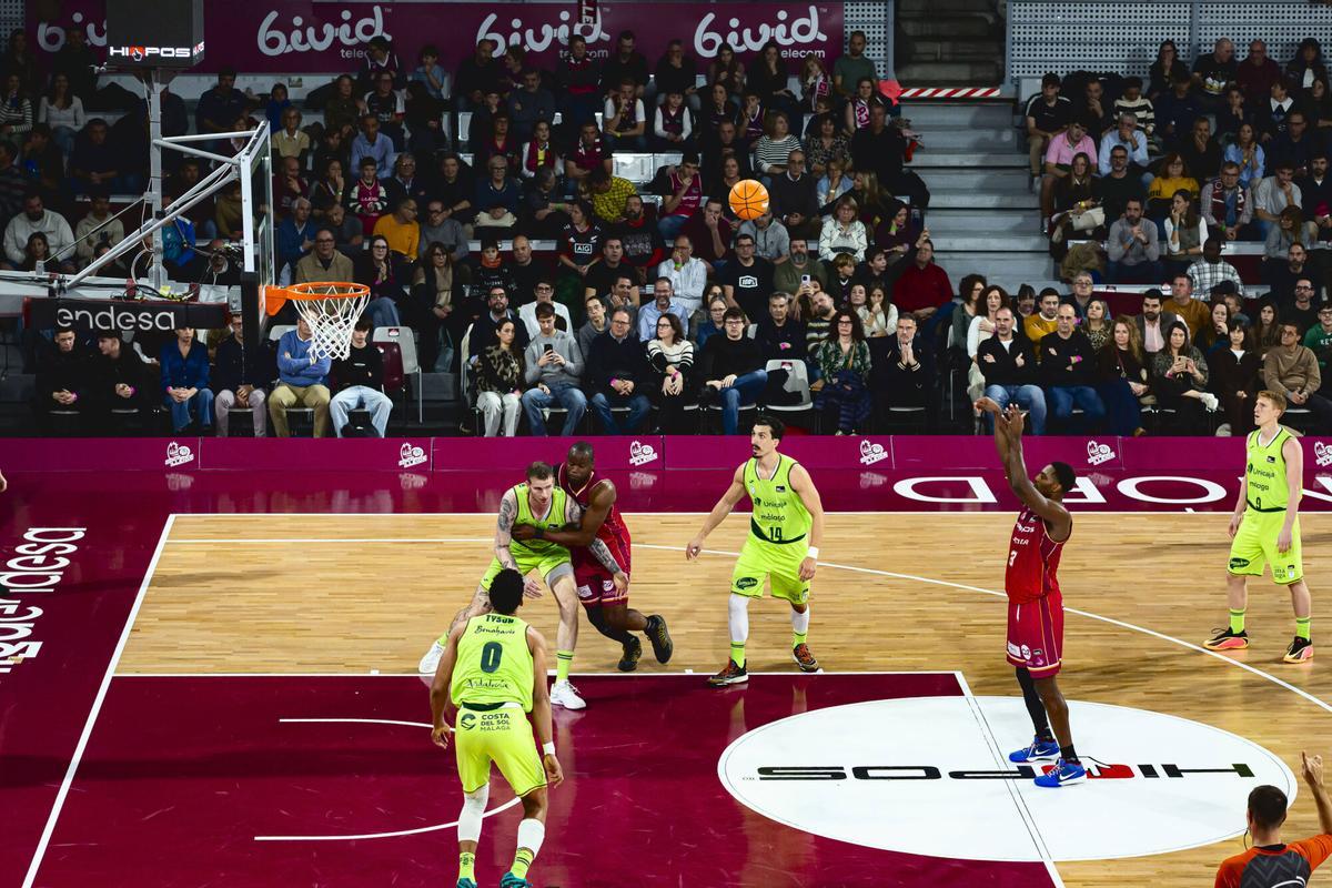 Partido de la novena jornada de la Liga Endesa entre Lleida y Unicaja