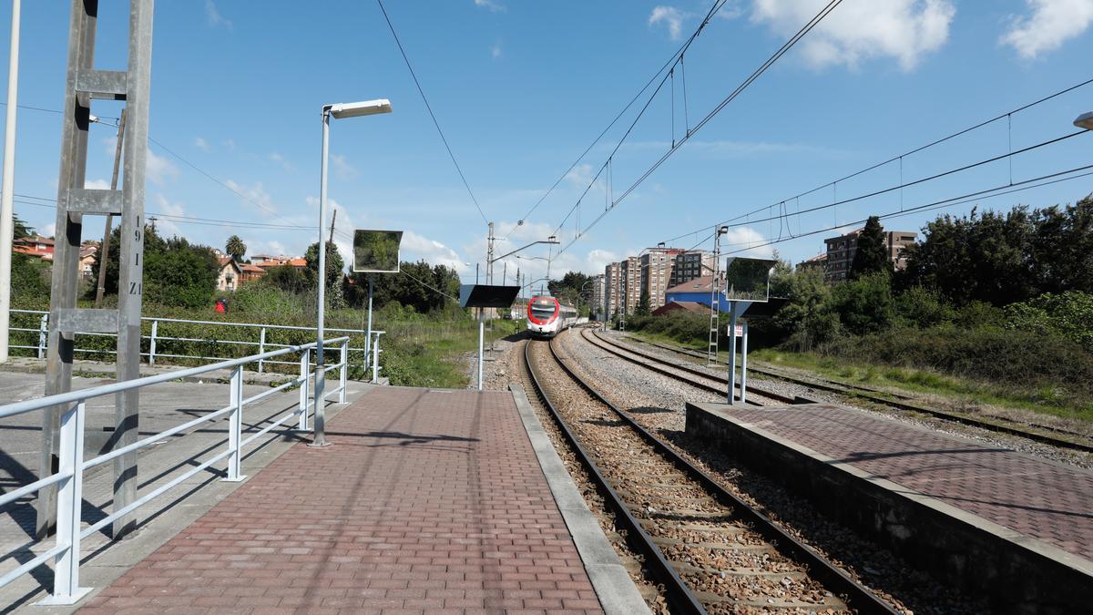 La estación de Villalegre, en Avilés.