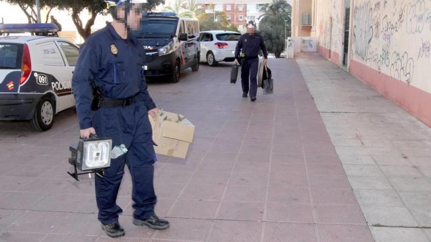 El fuego pudo producirse tras quedarse dormido con la cocina encendida