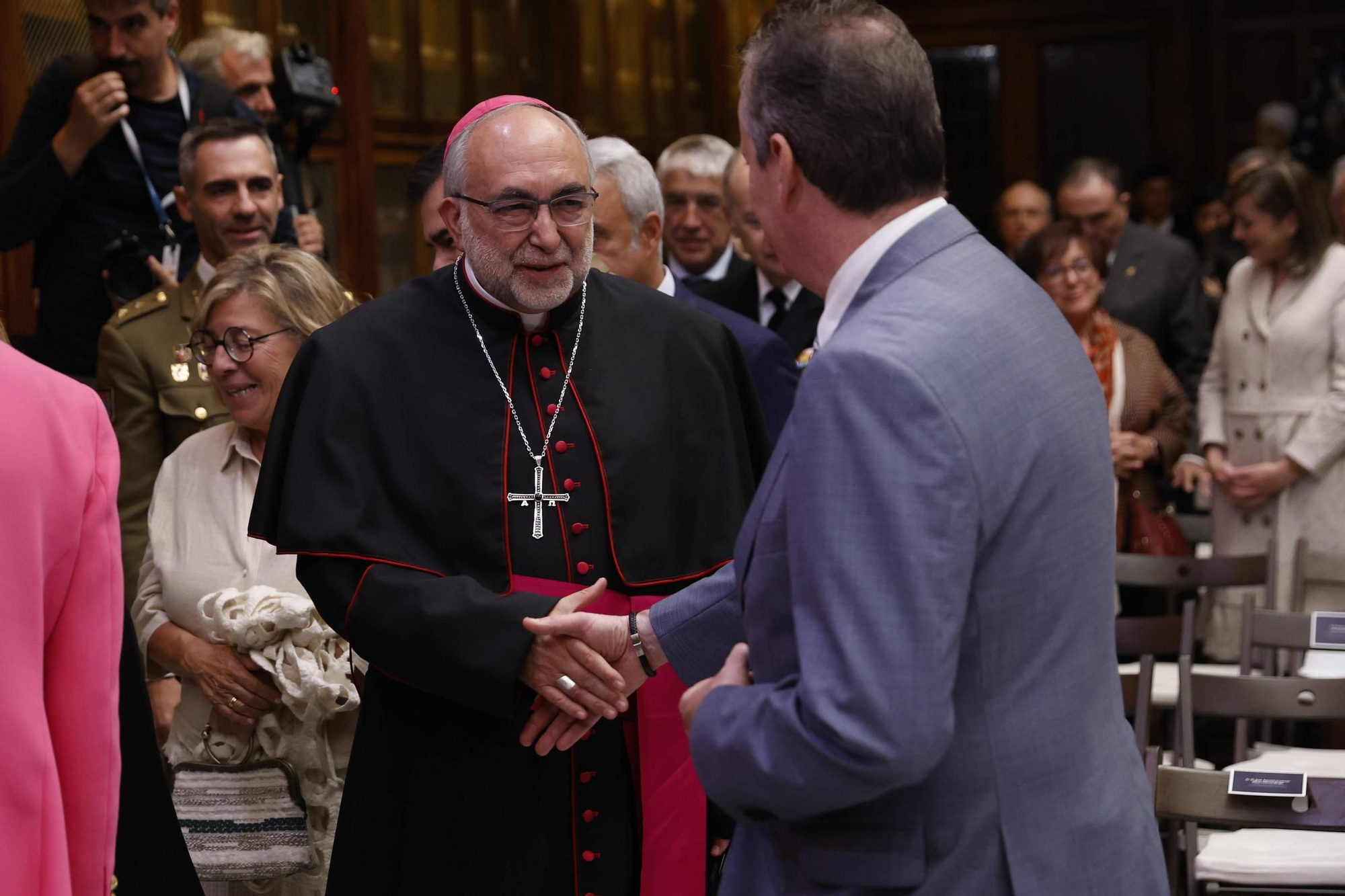 La Princesa Leonor recibe la Medalla de Asturias y el título de Alcaldesa Honoraria de Oviedo.