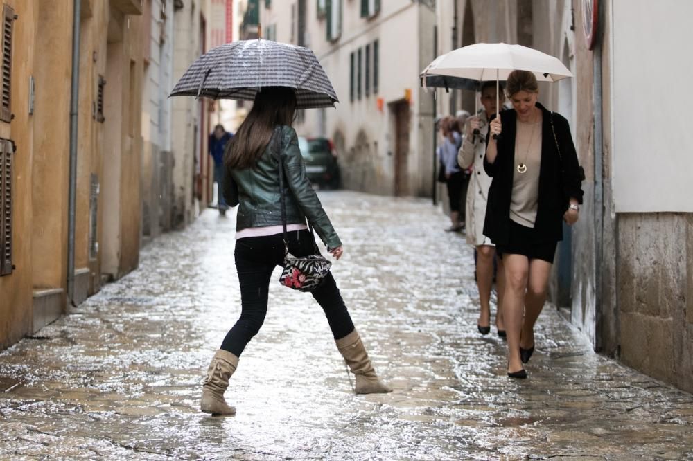 Jornada en Palma marcada por la lluvia