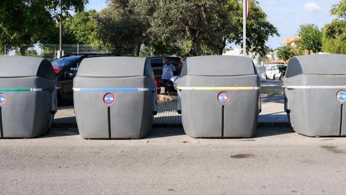 Contenedores de basura de IBiza.