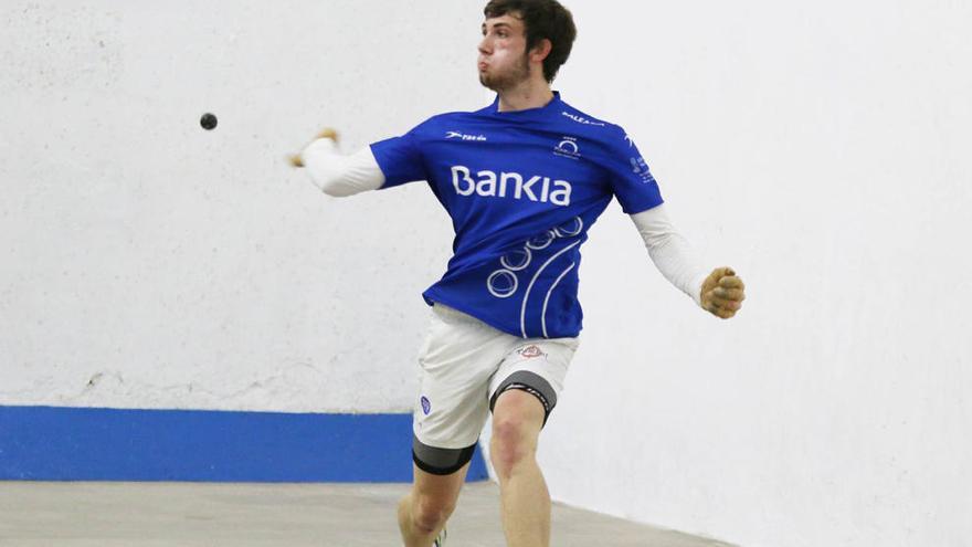 L&#039;equip d&#039;Oliva lidera la taula en la Lliga de raspall, encara que igualat a punts amb el de Barxeta.