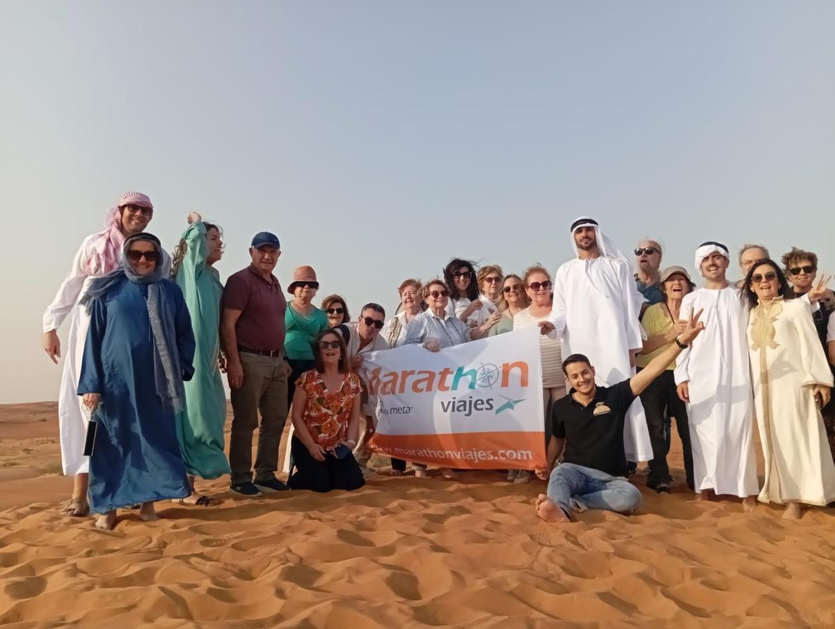 Miembros del grupo de montillanos, en Dubai.