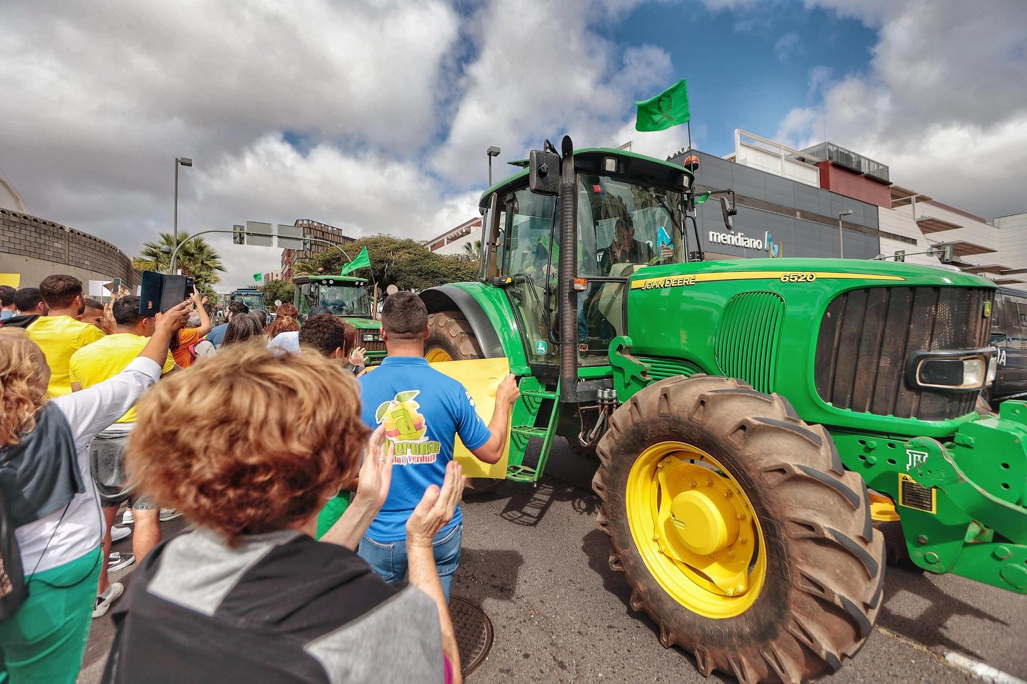 El sector agrario protesta en las calles de Santa Cruz