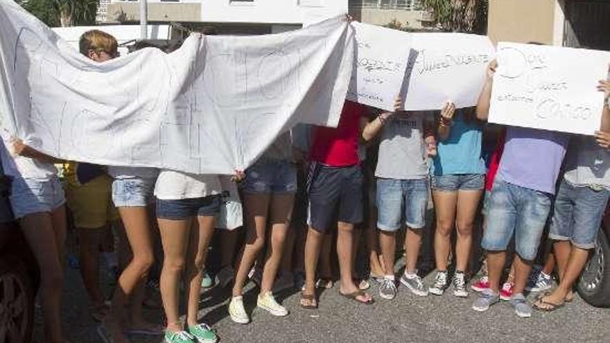 El juez ordena el ingreso en prisión del sacerdote acusado de abusos en un colegio de Cádiz