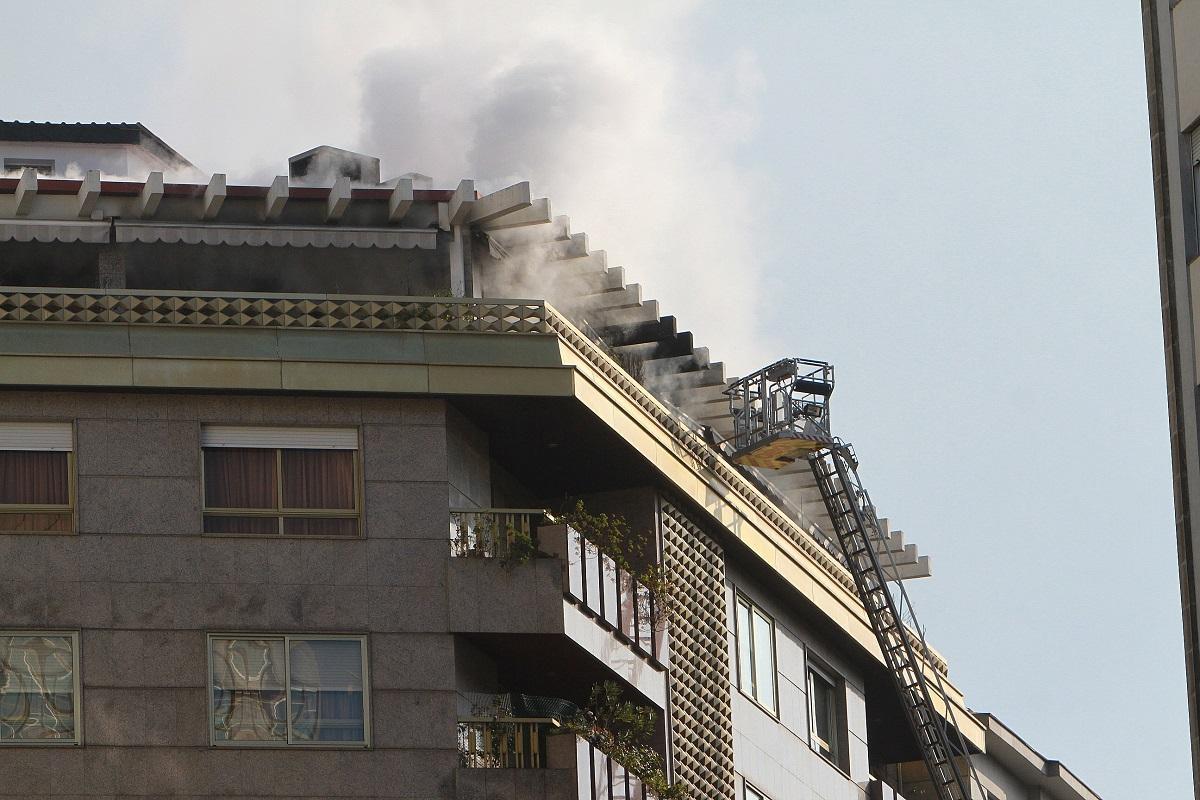 Tres heridos en un nuevo incendio en el centro de Ourense