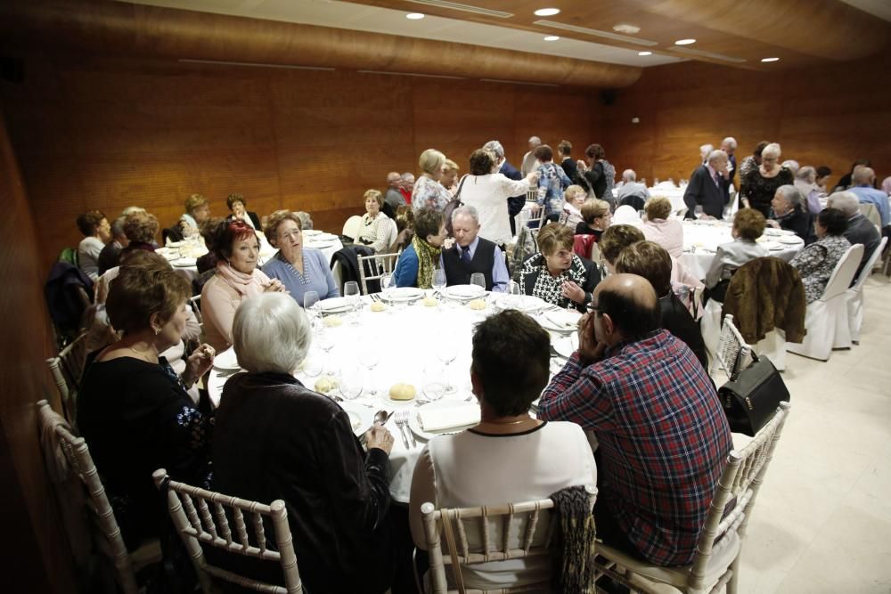 Comida de los jubilados de la asociación Tierno Galván