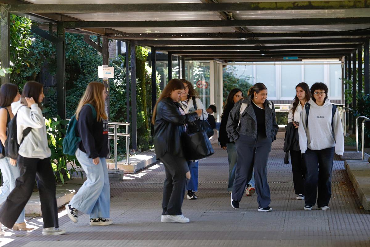Facultad de Filoloxía e Tradución de la UVigo.