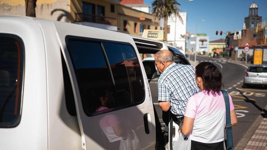 El taxi compartido de Los Realejos: un modelo de éxito contra el aislamiento rural en Tenerife