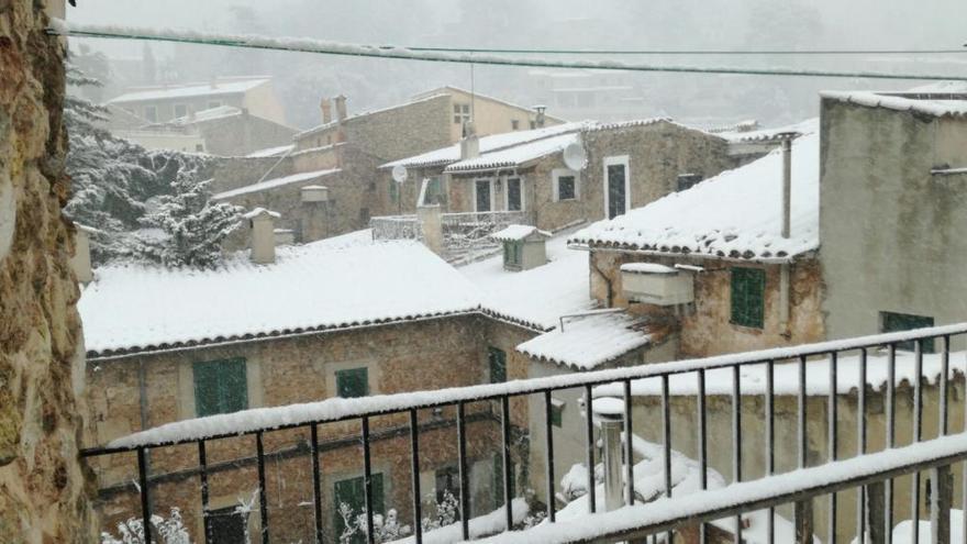 La Serra se viste de blanco