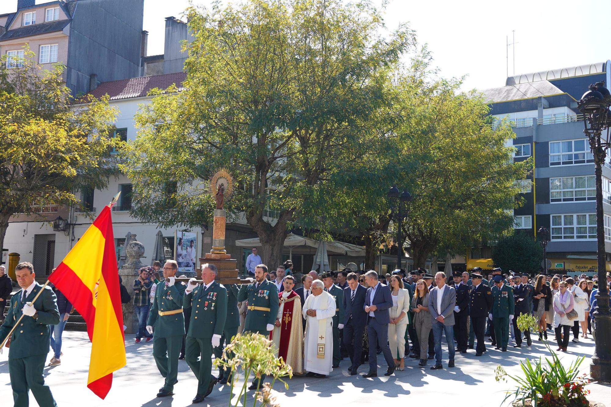 Día del Pilar en el cuartel de la Guardia Civil de Lalín