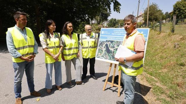 Presentación del proyecto, a pie de carretera.