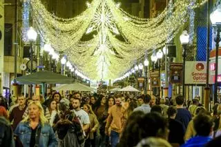 Luces y compras en Triana