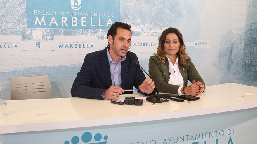 Miguel Díaz y Victoria Morales durante la rueda de prensa.