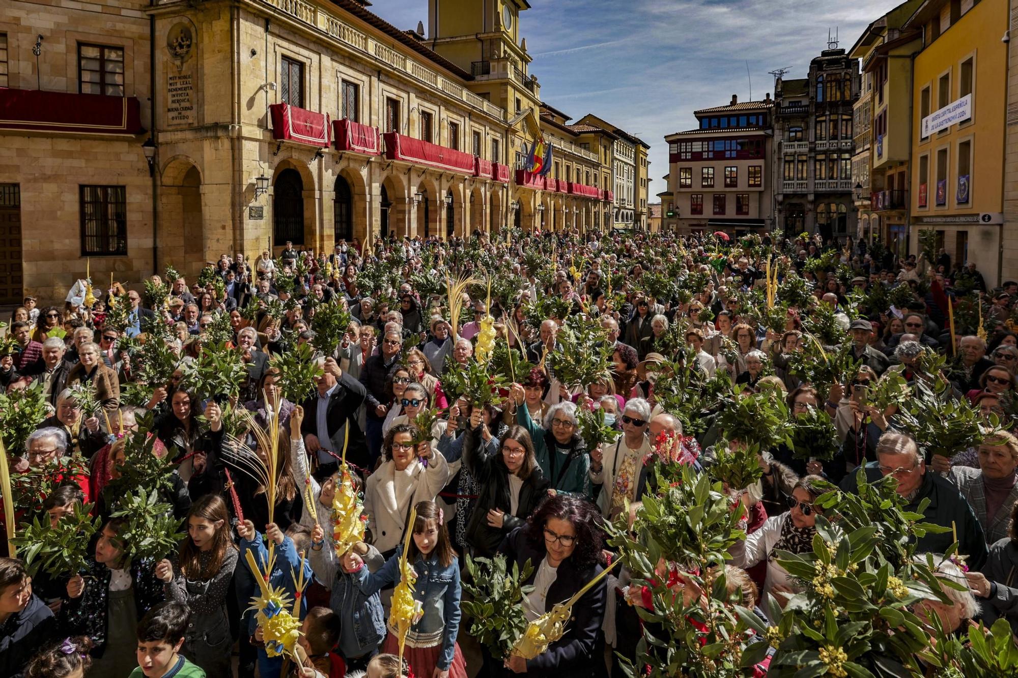 En imágenes | Así fueron las celebraciones del Domingo de Ramos en Oviedo