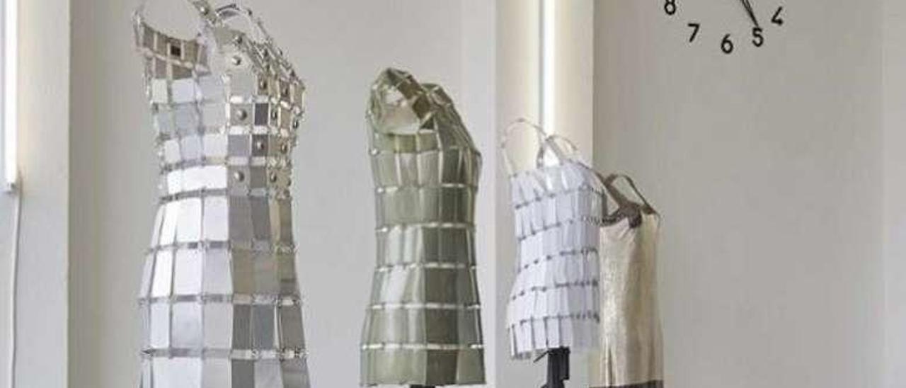 Vestidos de Paco Rabanne.