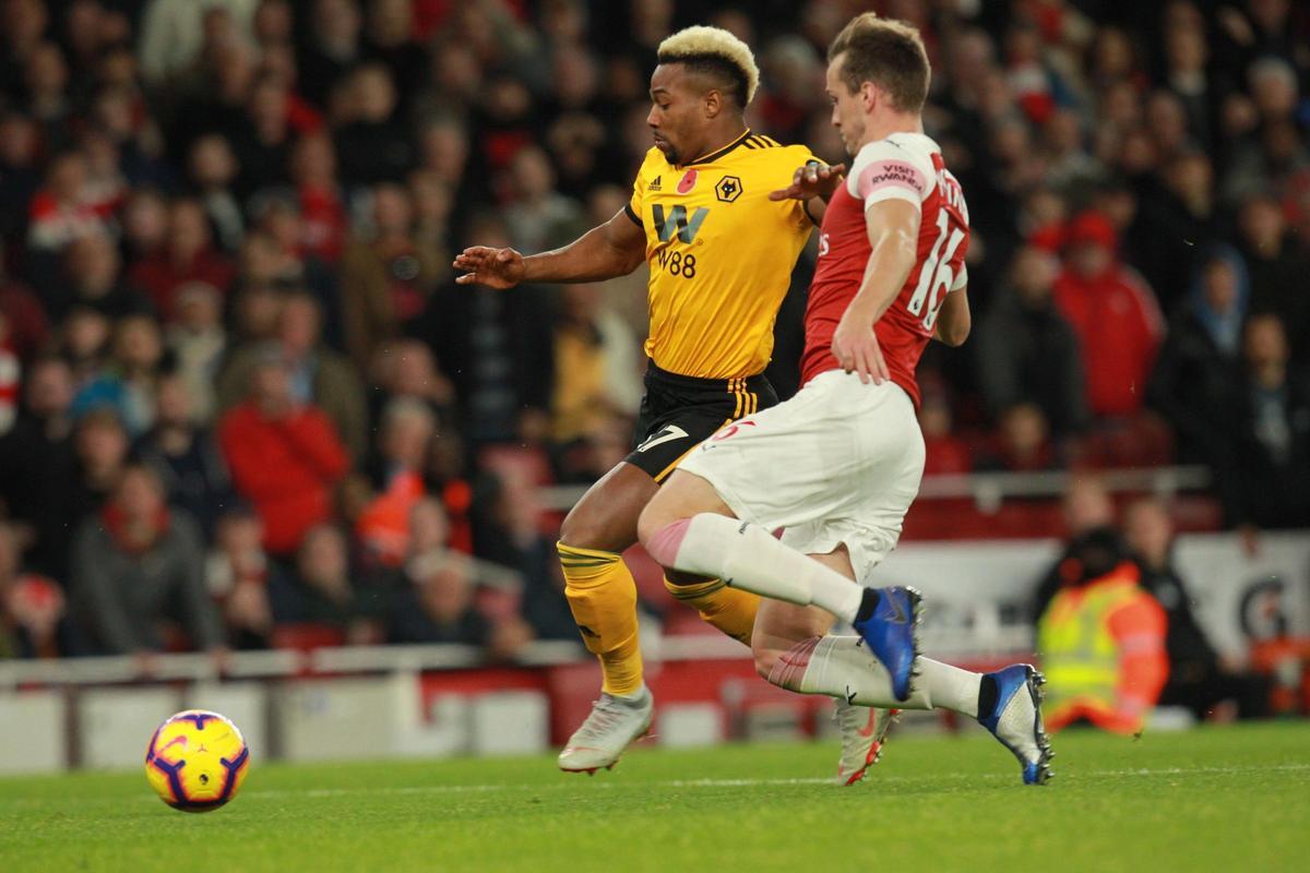 Adama Traoré, durante su paso en los Wolves