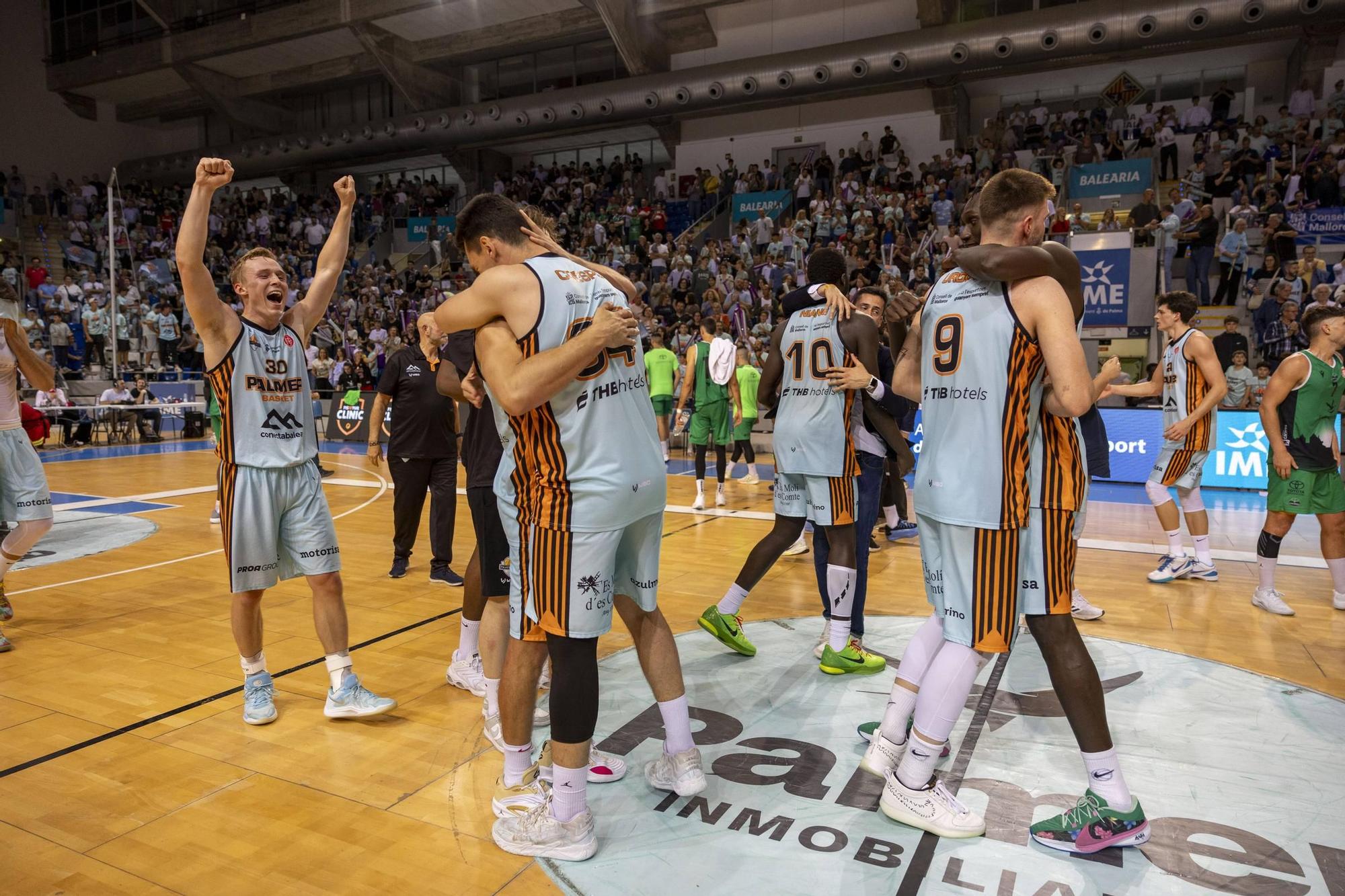 Así ha sido la fiesta del Palmer Basket Mallorca Palma tras ascender a Primera FEB
