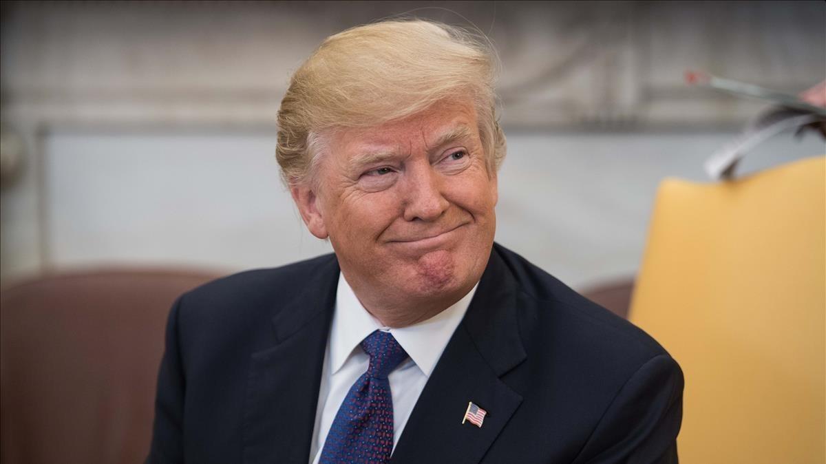 zentauroepp41628122 us president donald trump smiles during his meeting with his180116224401