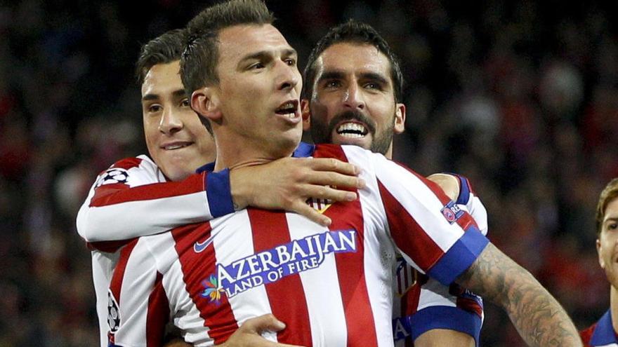 Mario Mandzukic jugará en la Juventus.