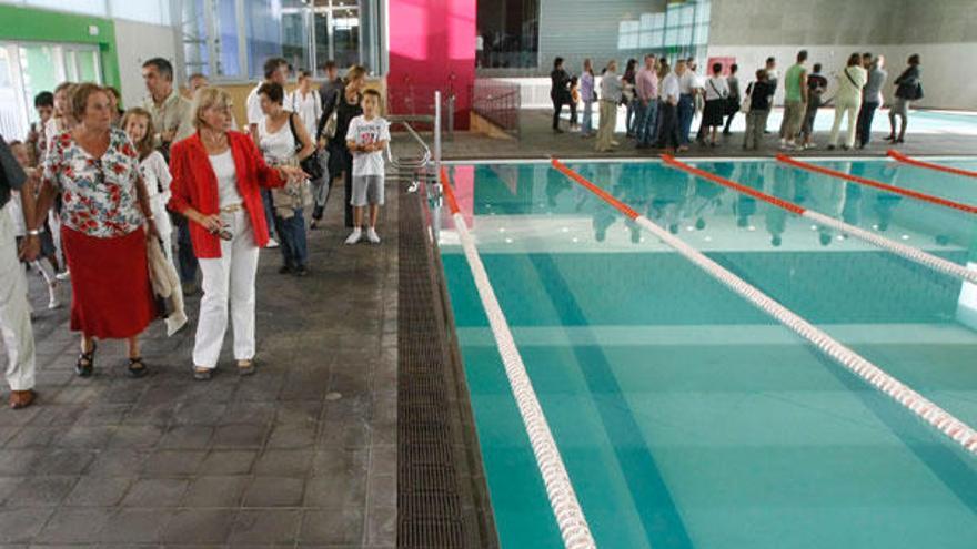 Inauguració de la piscina de Santa Coloma de Farners.