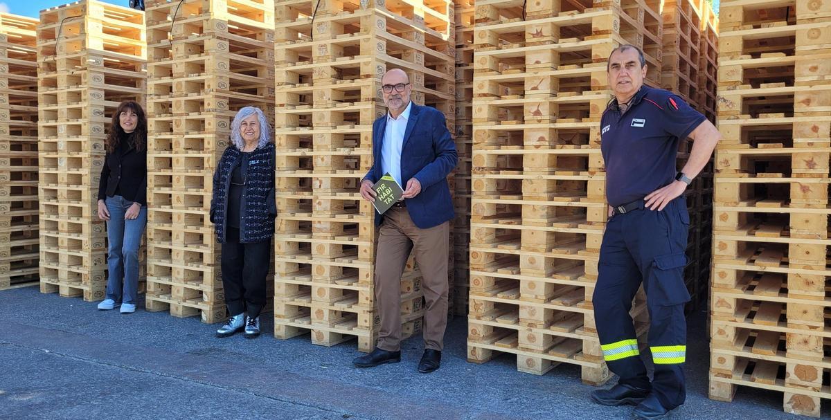 Rosa Prat, Patrocini Canal, Josep Maria Serarols i Lluís Fernández, en la presentació de Firhàbitat