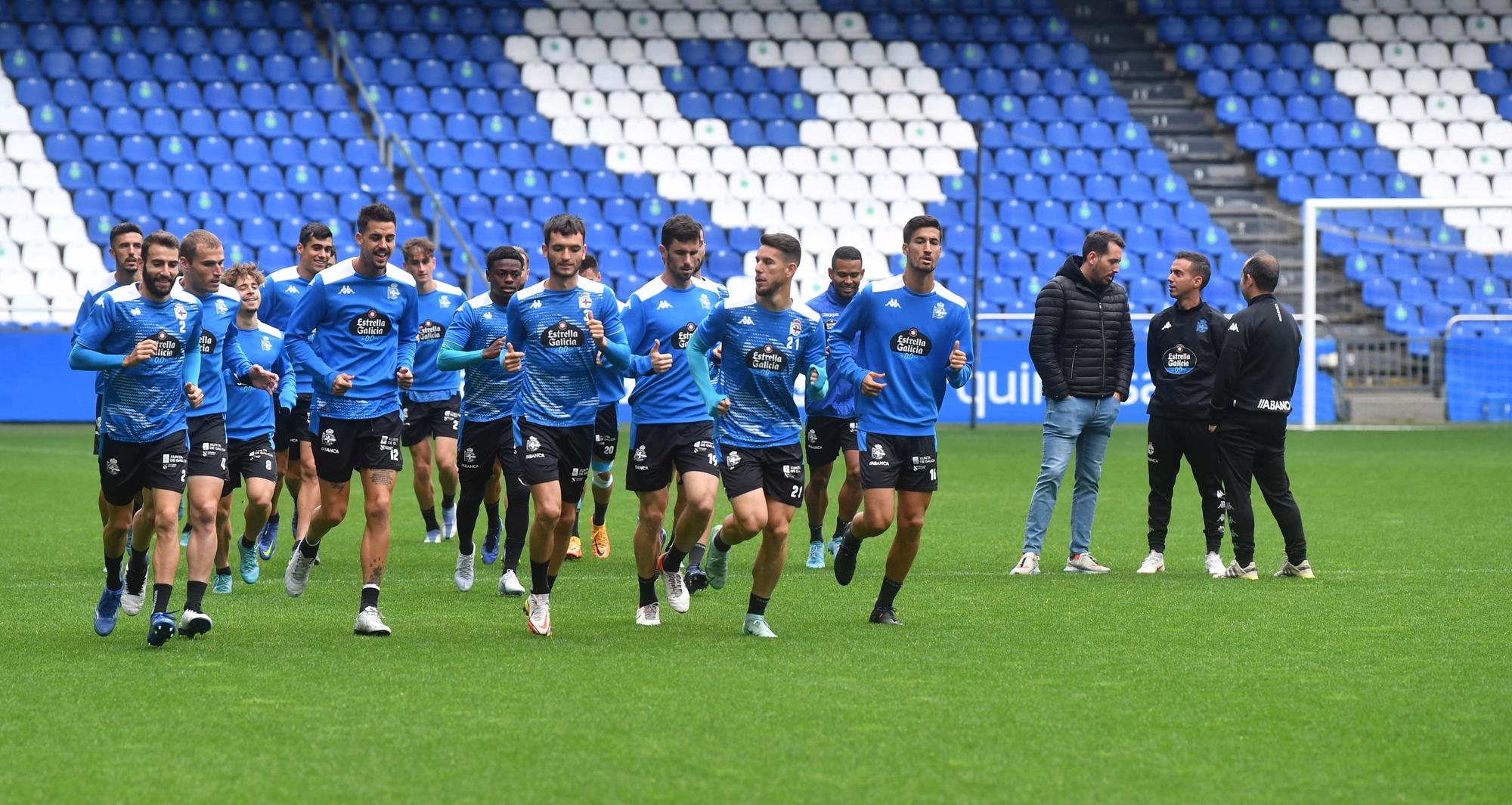 El Dépor entrena en Riazor para preparar el 'play off'