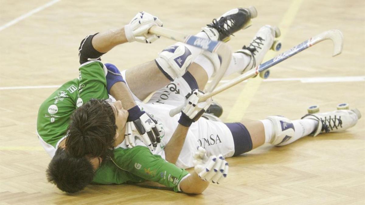 Los jugadores del Liceo celebran uno de los goles conseguidos