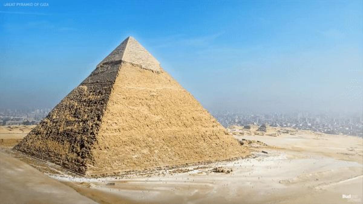 Gran pirámide de Giza, reconstrucción en tiempo real