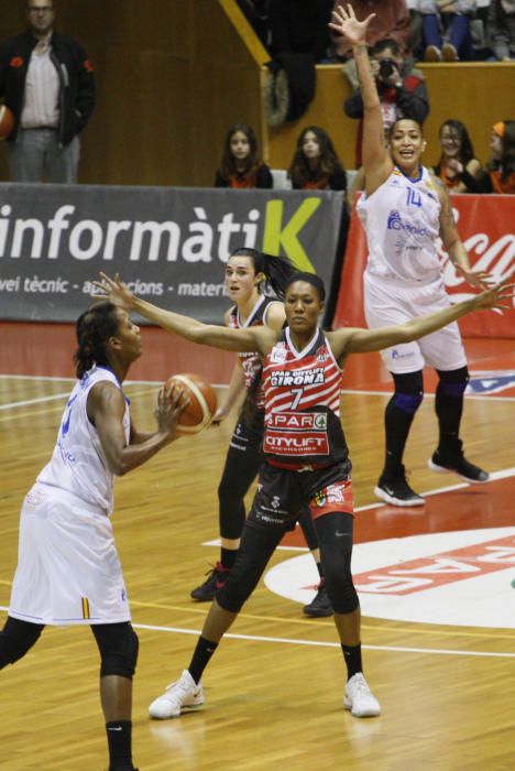 Les millors imatges de l''Uni - Avenida (61-66)