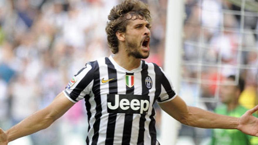 Llorente celebra su gol