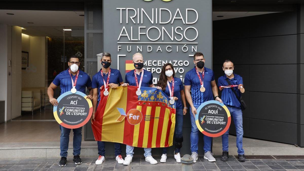 Los medallistas paralímpicos valencianos, en la sede de la Fundación Trinidad Alfonso