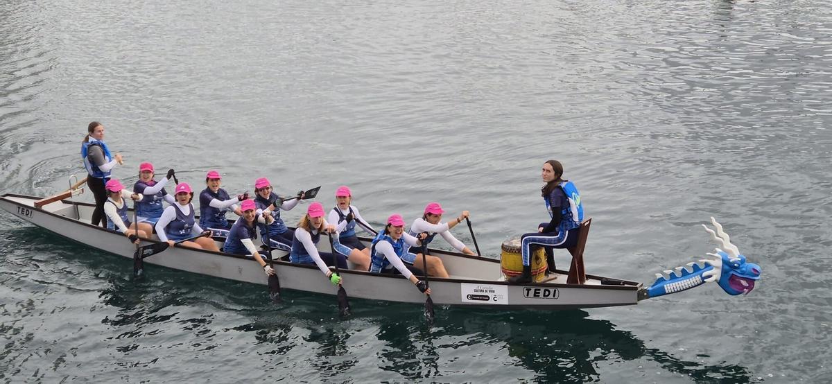 Un entrenamiento de Bolboretas Dragon Boat