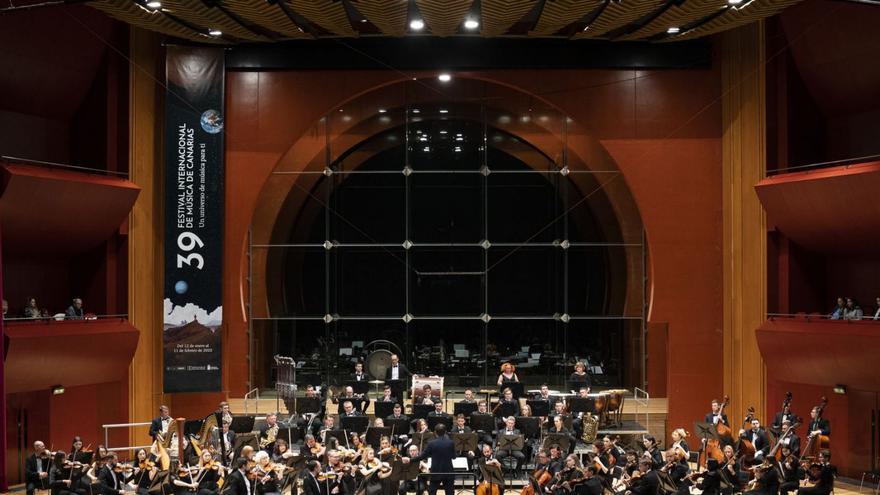 La Orquesta Sinfónica de Kiev, el pasado jueves, durante su representación en el Auditorio Alfredo Kraus.
