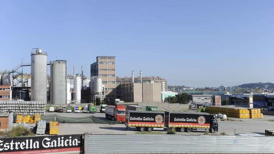 Fábrica de Estrella Galicia, en el polígono de A Grela.