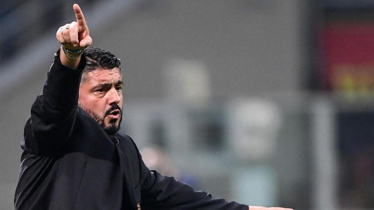 Genaro Gattuso lleva desde el inicio del curso en el punto de mira