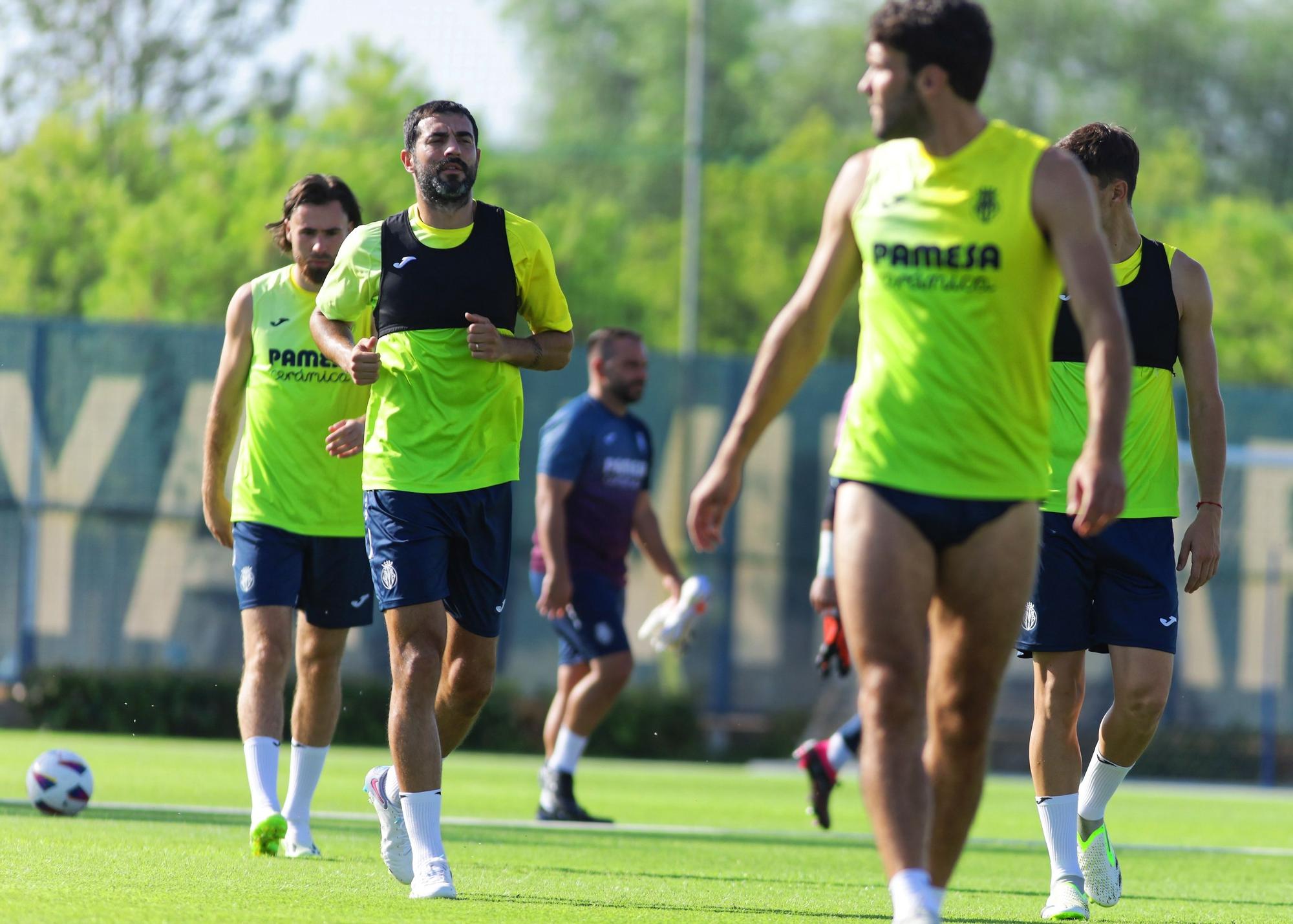 Galería | Las mejores imágenes del entrenamiento del Villarreal a un día de arrancar la temporada 23/24