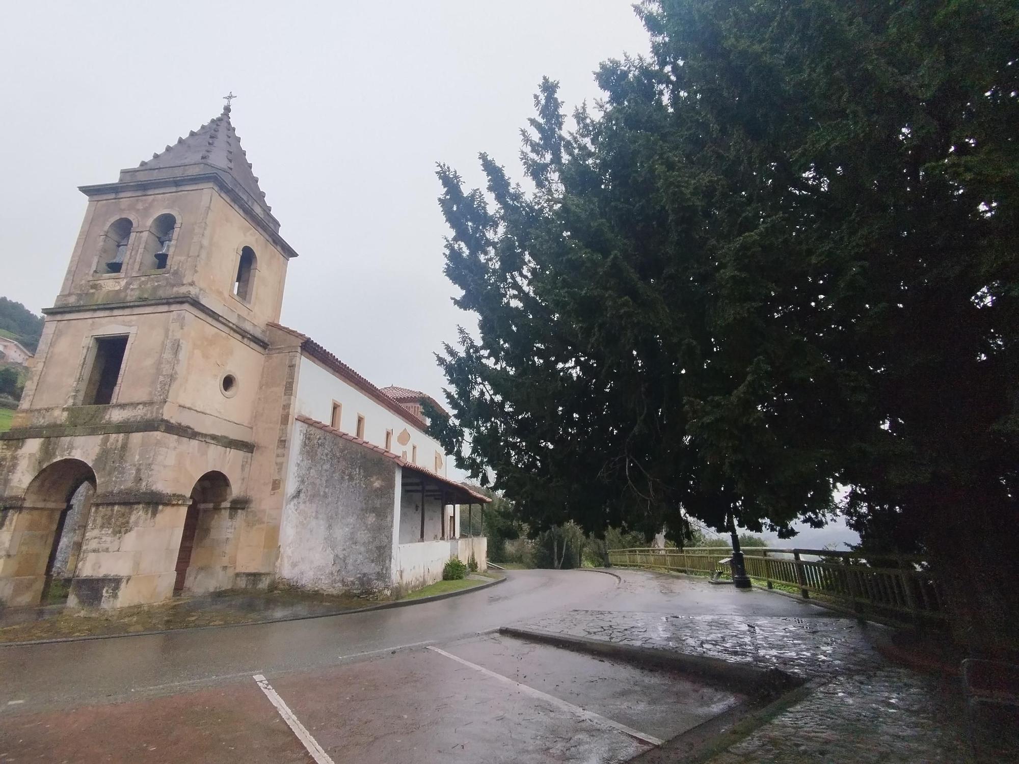 Villardeveyo, tierra ferroviaria y minera que esconde una celosía prerrománica