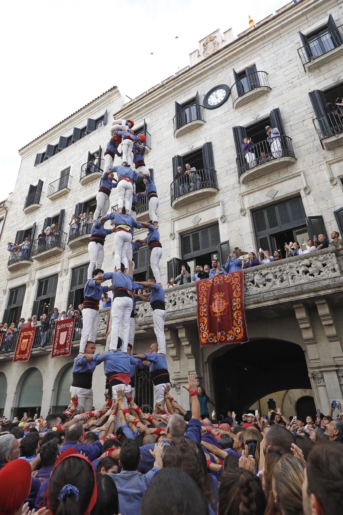 Diada castellera de Sant Narcís a la plaça del Vi