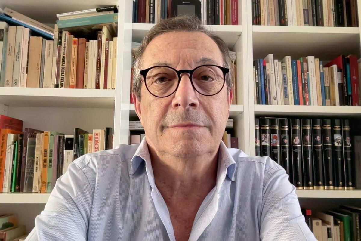 El autor pacense, Francisco Vaz Leal