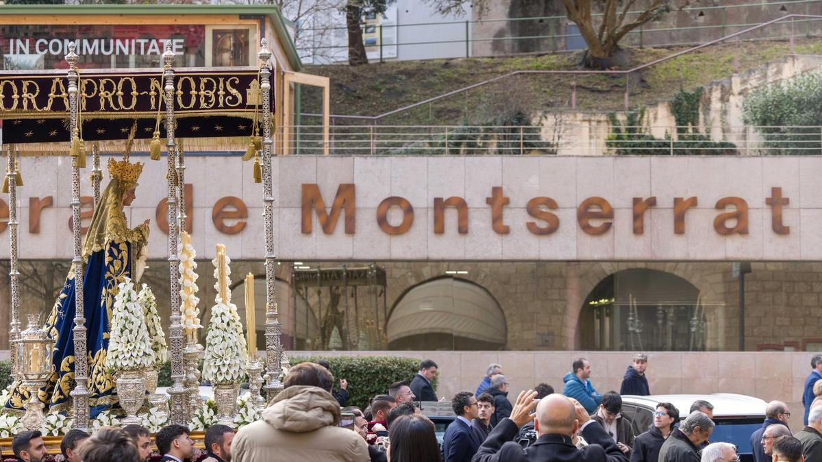 Peregrinación de la Hermandad de Montserrat de Sevilla a la Abadía de Montserrat
