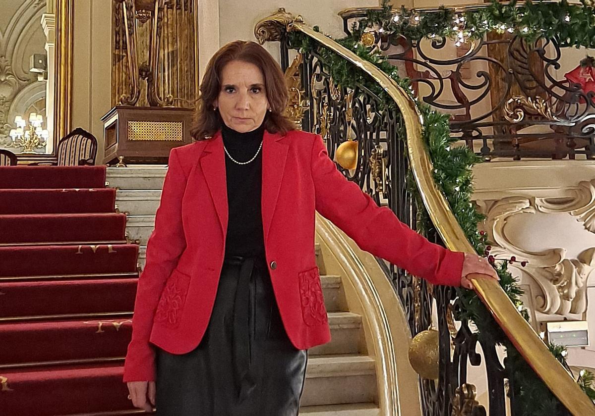 La escritora Clara Escajedo Pastor, autora del libro 'Lo que somos'.