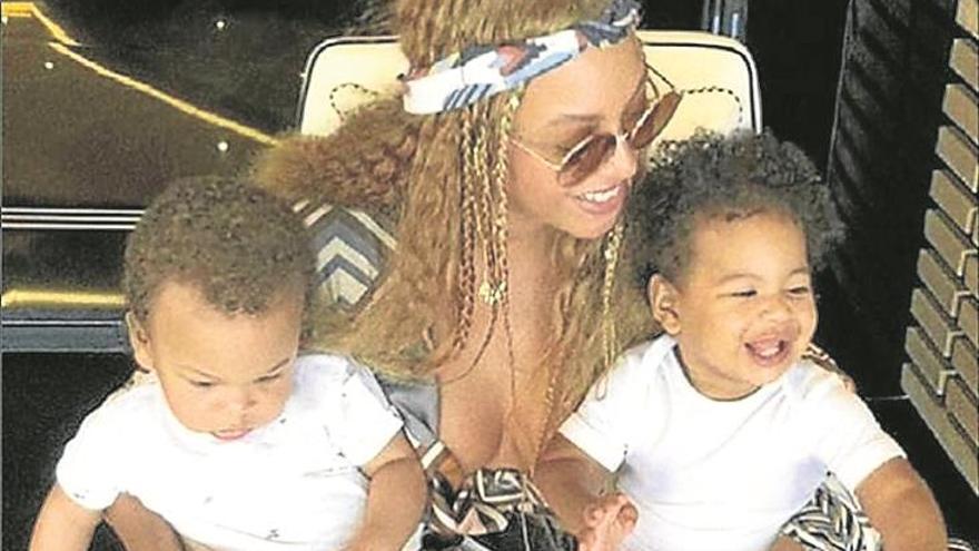 Beyoncé y su familia, lujo en alta mar en Italia