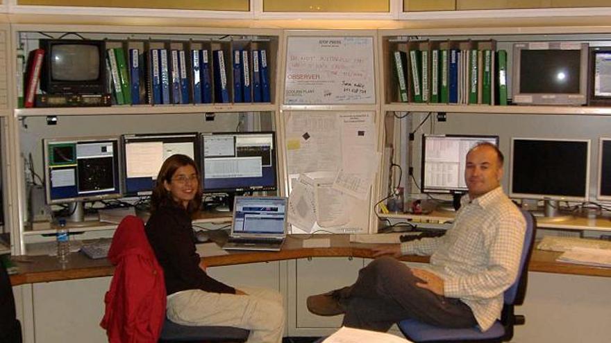 Los investigadores Adriano Campo Bagatin y Paula G. Benavídez, de la Universidad de Alicante