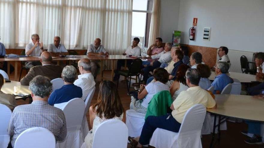 La reunión en la sede del Club de Golf Ría de Vigo. // Gonzalo Núñez