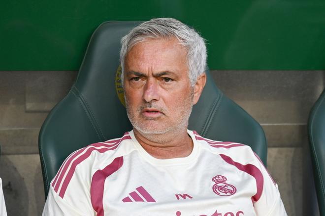 Courtois: "Mourinho dice las cosas como son y a mí eso me gusta"