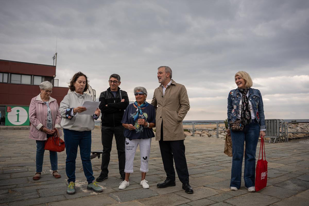 Homenaje sorpresa a Bárbara Martínez, una mujer de 88 años que lleva más de 25 impartiendo clases diarias de gimnasia 