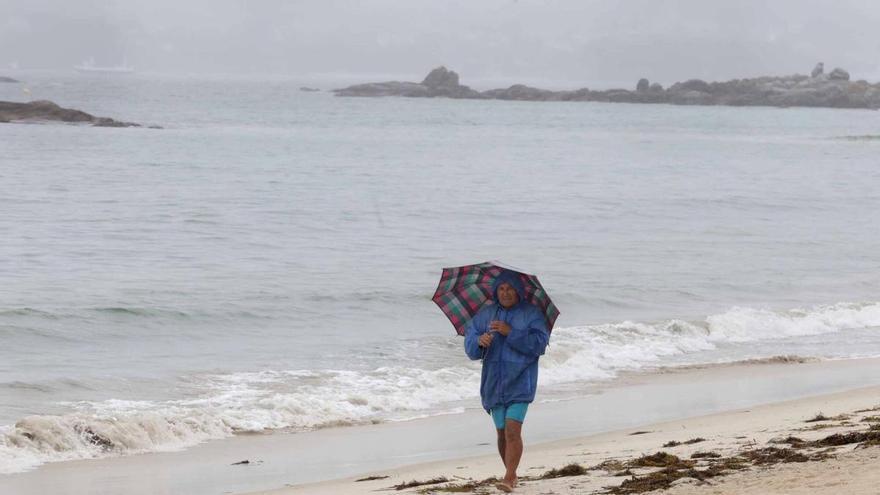 Galicia atisba una última semana de agosto con la lluvia como protagonista