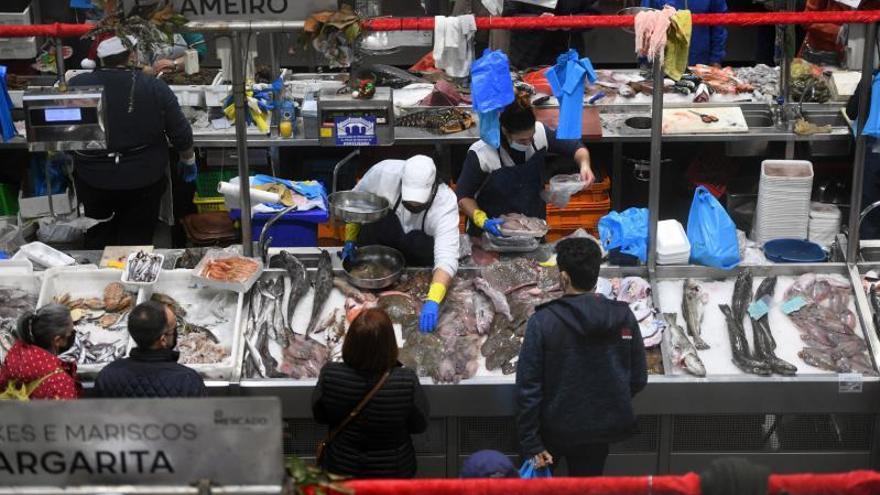 ¿Reducir el IVA del pescado a partir de primavera? Bruselas abre una puerta